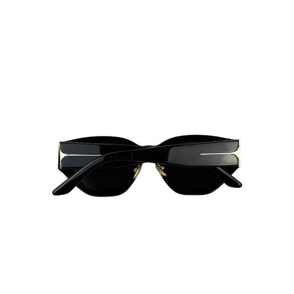 Dezi Eyewear - Charge It Sunglasses in Black - Picture 3 of 6